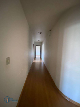 Imagem Apartamento com 4 Quartos para Alugar, 305 m² em Centro - Irati Imagem Apartamento com 4 Quartos para Alugar, 305 m² em Centro - Irati