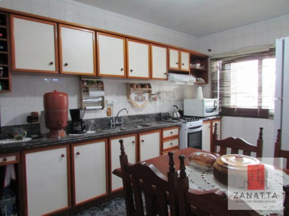 Imagem Sobrado com 4 Quartos à Venda, em Parque Amador - Esteio Imagem Sobrado com 4 Quartos à Venda, em Parque Amador - Esteio
