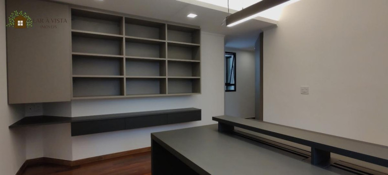 Imagem Apartamento com 3 Quartos à Venda, 190 m² Imagem Apartamento com 3 Quartos à Venda, 190 m²