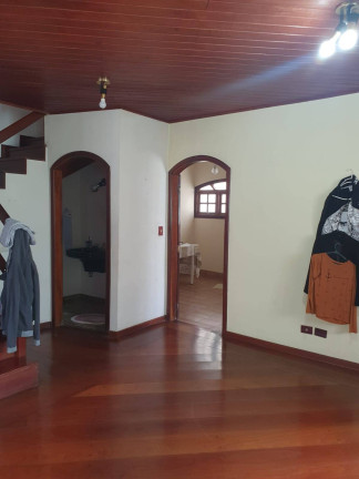 Imagem Casa com 3 Quartos à Venda, 154 m² em Santa Catarina - São Paulo