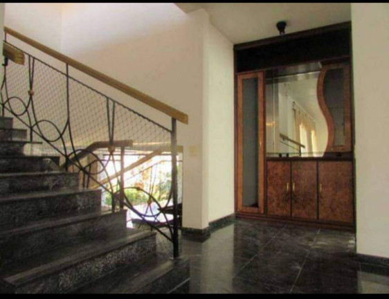 Casa com 3 Quartos à Venda, 378 m² em Farolândia - Aracaju