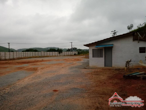 Imagem Casa com 2 Quartos para Alugar, 200 m² em Chácaras Rurais Guararema - Jacareí Imagem Casa com 2 Quartos para Alugar, 200 m² em Chácaras Rurais Guararema - Jacareí