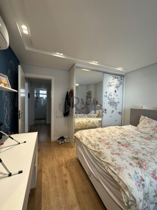 Imagem Apartamento com 3 Quartos à Venda, 121 m² em Centro - Florianópolis Imagem Apartamento com 3 Quartos à Venda, 121 m² em Centro - Florianópolis