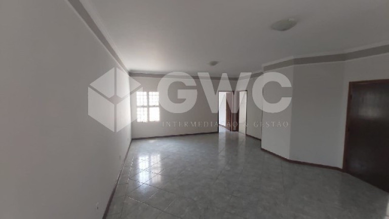 Imagem Imóvel com 3 Quartos à Venda,  em Jardim Jequitibá - Marília