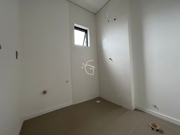 Imagem Casa com 3 Quartos à Venda, 203 m² em Saguaçu - Joinville Imagem Casa com 3 Quartos à Venda, 203 m² em Saguaçu - Joinville