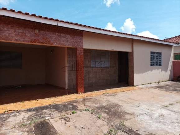 Imagem Casa com 2 Quartos à Venda, 122 m² em Jd. Jatay - Luís Antônio