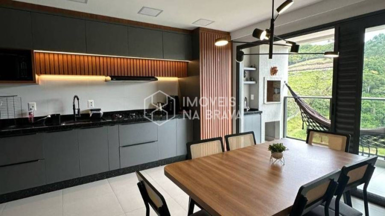 Apartamento com 2 Quartos para Alugar, 85 m² em Praia Brava - Itajaí