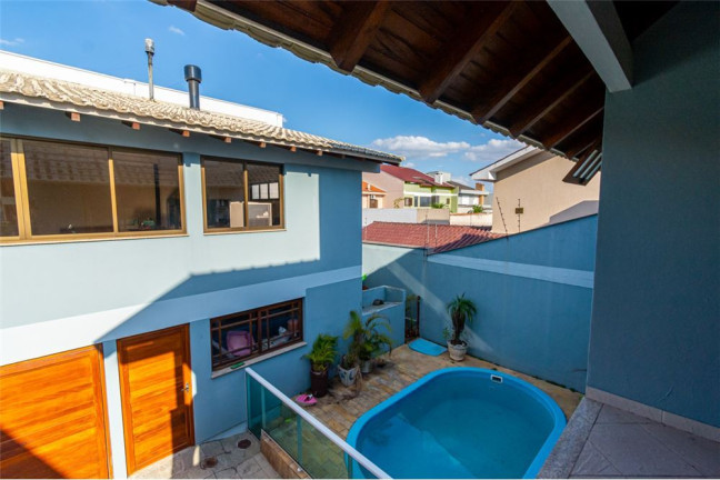 Imagem Casa com 4 Quartos à Venda,  em Moinhos De Vento - Canoas