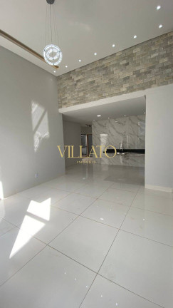Imagem Casa com 3 Quartos à Venda, 200 m² em Carolina Parque - Goiânia