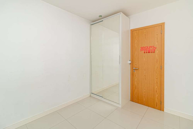 Imagem Apartamento com 2 Quartos à Venda, 69 m² em Passo Da Areia - Porto Alegre Imagem Apartamento com 2 Quartos à Venda, 69 m² em Passo Da Areia - Porto Alegre