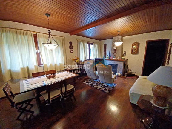 Imagem Casa com 5 Quartos à Venda, 2.255 m² em Albuquerque - Teresópolis Imagem Casa com 5 Quartos à Venda, 2.255 m² em Albuquerque - Teresópolis