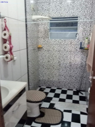 Imagem Sobrado com 5 Quartos à Venda, em Vila Expedicionários Cruzeirenses - Cruzeiro Imagem Sobrado com 5 Quartos à Venda, em Vila Expedicionários Cruzeirenses - Cruzeiro