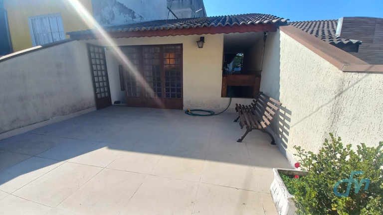 Imagem Casa com 2 Quartos à Venda, 70 m² em Jardim Esperança - Mogi Das Cruzes