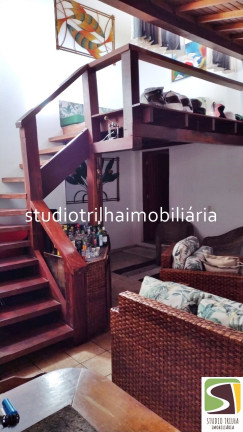 Imagem Casa com 4 Quartos à Venda, em Pereque - Ilhabela Imagem Casa com 4 Quartos à Venda, em Pereque - Ilhabela
