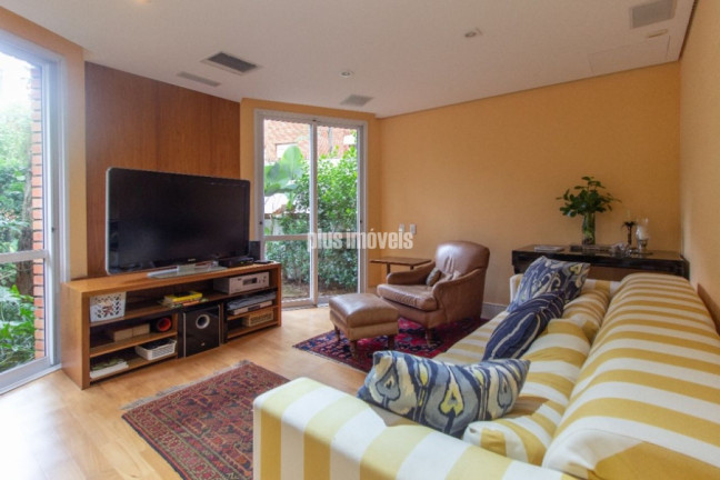 Imagem Casa com 4 Quartos à Venda, 600 m² em Cidade Jardim - São Paulo Imagem Casa com 4 Quartos à Venda, 600 m² em Cidade Jardim - São Paulo