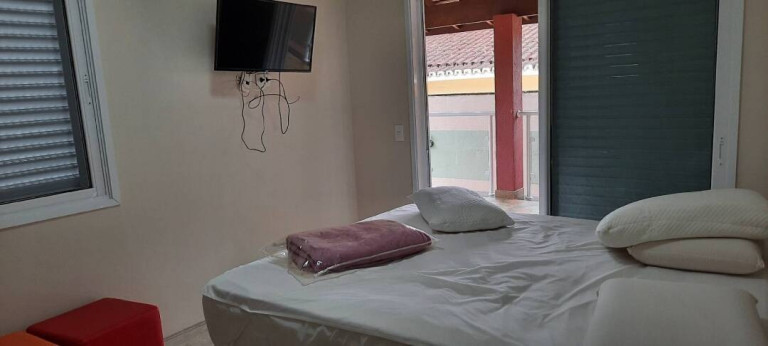 Imagem Sobrado com 4 Quartos à Venda, 270 m² em Tabatinga - Caraguatatuba Imagem Sobrado com 4 Quartos à Venda, 270 m² em Tabatinga - Caraguatatuba