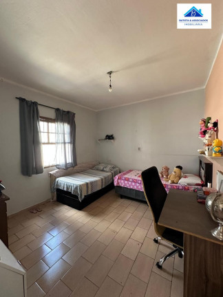 Imagem Casa com 2 Quartos à Venda, 250 m² em Vila Menuzzo - Sumaré Imagem Casa com 2 Quartos à Venda, 250 m² em Vila Menuzzo - Sumaré