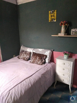 Imagem Sobrado com 2 Quartos à Venda, 74 m² em Três Vendas - Pelotas Imagem Sobrado com 2 Quartos à Venda, 74 m² em Três Vendas - Pelotas