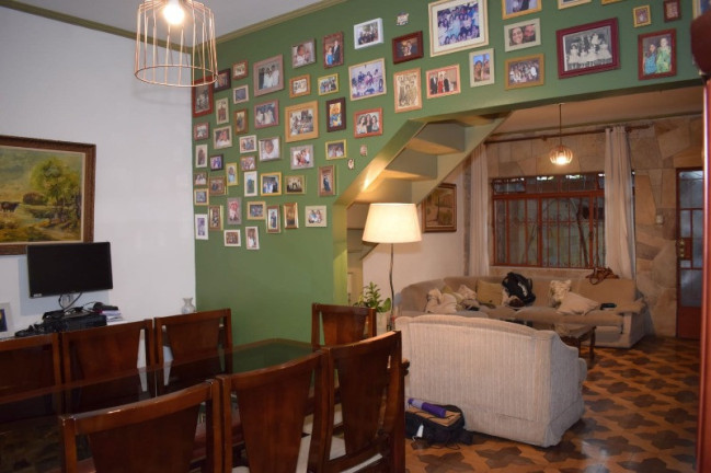 Imagem Casa com 3 Quartos à Venda, 170 m² em Mirandópolis - São Paulo