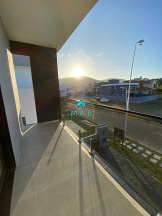 Imagem Casa com 3 Quartos à Venda, 185 m² em São João Do Rio Vermelho - Florianópolis
