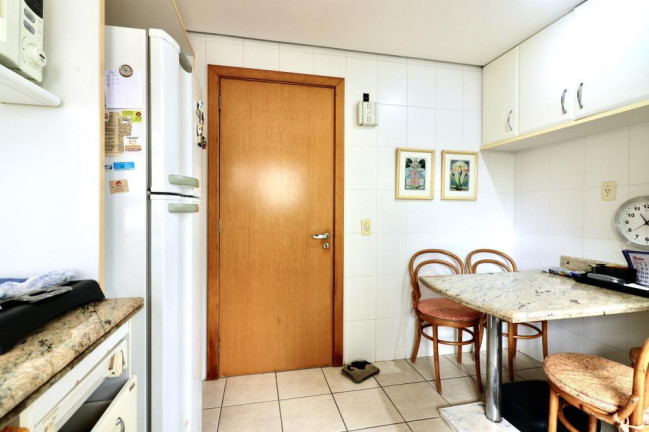 Imagem Apartamento com 3 Quartos à Venda, 148 m² em Petrópolis - Porto Alegre