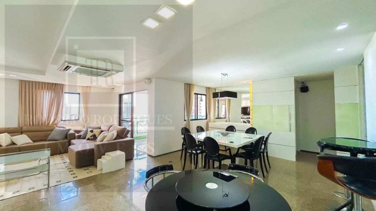 Imagem Apartamento com 3 Quartos à Venda, 205 m² em Meireles - Fortaleza