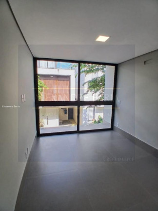 Imagem Casa com 5 Quartos à Venda, 176 m² em Camburi - São Sebastião Imagem Casa com 5 Quartos à Venda, 176 m² em Camburi - São Sebastião