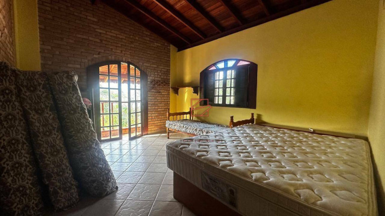 Imagem Casa com 2 Quartos à Venda, 220 m² em Serrinha - Bragança Paulista Imagem Casa com 2 Quartos à Venda, 220 m² em Serrinha - Bragança Paulista