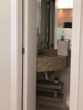 Imagem Imóvel com 1 Quarto à Venda, 45 m² em Independência - Porto Alegre Imagem Imóvel com 1 Quarto à Venda, 45 m² em Independência - Porto Alegre