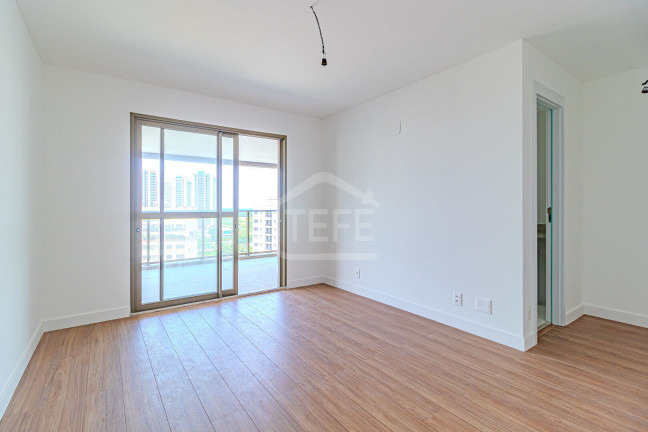 Imagem Cobertura com 4 Quartos à Venda, 372 m² em Barra Da Tijuca - Rio De Janeiro Imagem Cobertura com 4 Quartos à Venda, 372 m² em Barra Da Tijuca - Rio De Janeiro