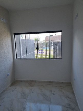Casa com 2 Quartos à Venda, 80 m² em Campo De Santana - Curitiba