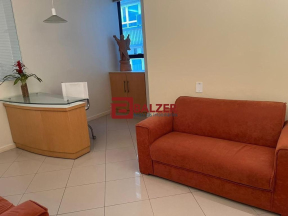Sala Comercial à Venda, 52 m² em Centro - Florianópolis