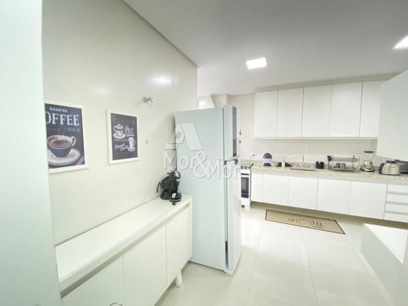 Imagem Apartamento com 3 Quartos à Venda, 175 m² em Pitangueiras - Guarujá Imagem Apartamento com 3 Quartos à Venda, 175 m² em Pitangueiras - Guarujá
