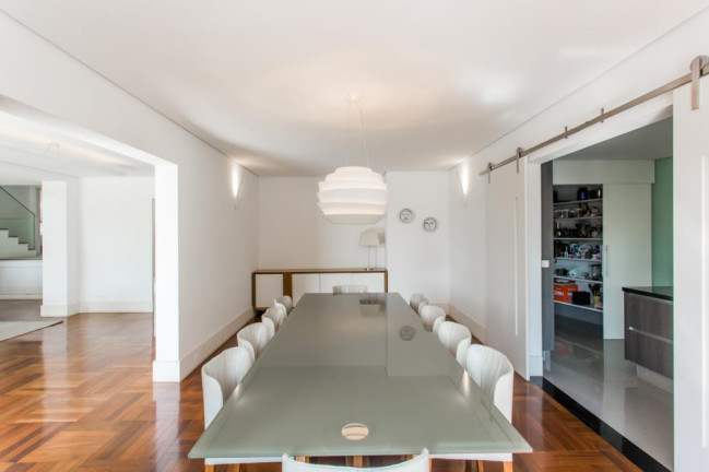 Imagem Casa com 3 Quartos à Venda, 388 m² em Vila Tramontano - São Paulo