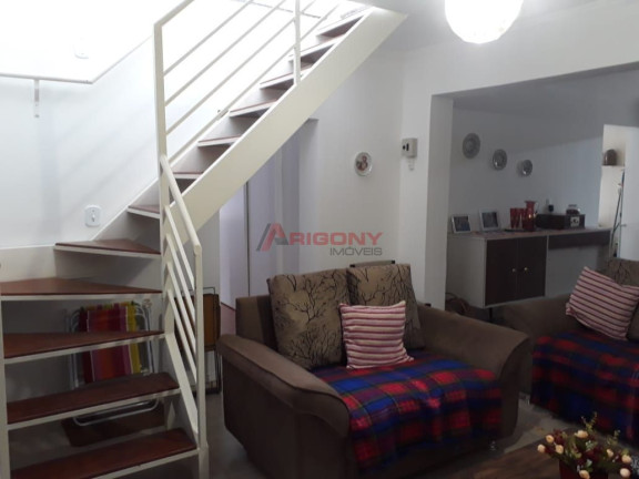 Imagem Casa com 7 Quartos à Venda, 384 m² em Nossa Senhora Do Rosário - Santa Maria Imagem Casa com 7 Quartos à Venda, 384 m² em Nossa Senhora Do Rosário - Santa Maria