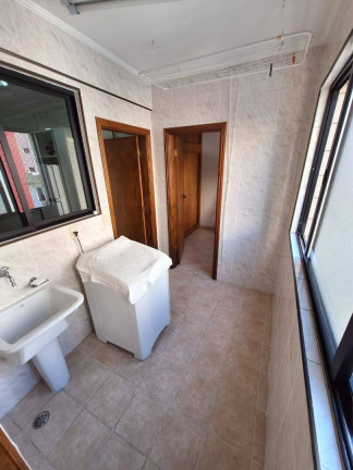Imagem Apartamento com 4 Quartos à Venda, 131 m² em Pompéia - Santos