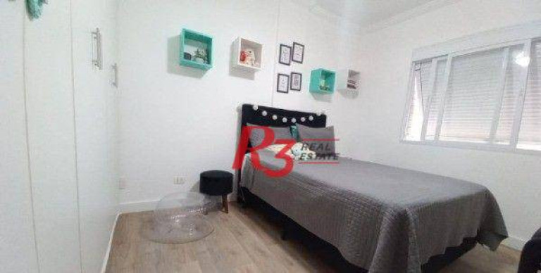 Imagem Apartamento com 3 Quartos à Venda, 140 m² em Embaré - Santos
