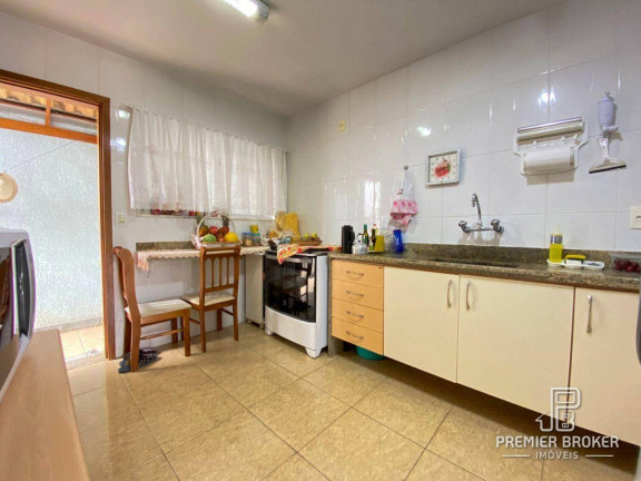Imagem Casa com 2 Quartos à Venda, 106 m² em Tijuca - Teresópolis