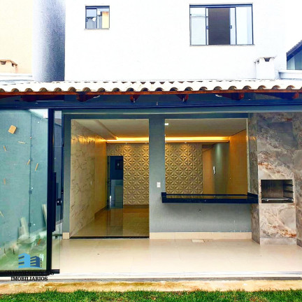 Imagem Casa com 4 Quartos à Venda, 215 m² em Jd Planalto - Goiânia