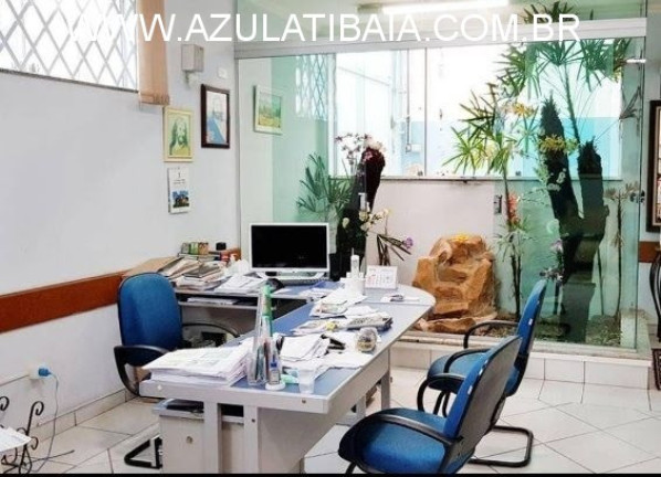 Imagem Casa com 3 Quartos à Venda, 399 m² em Centro - Atibaia