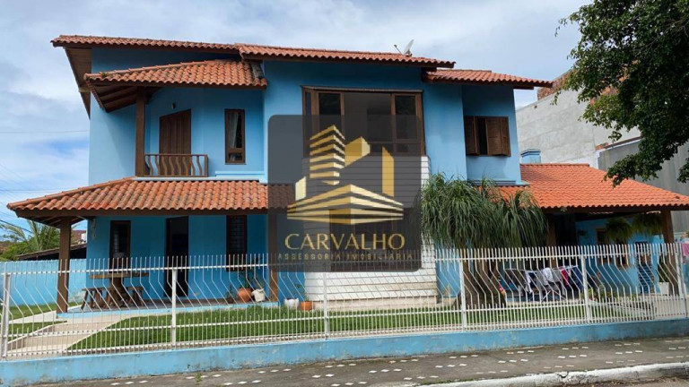 Casa com 3 Quartos à Venda, 300 m² em Canasvieiras - Florianópolis