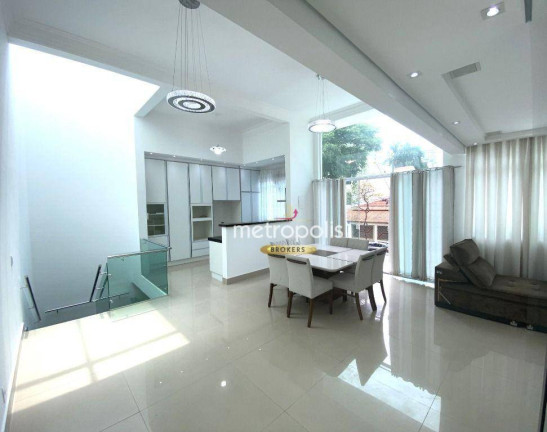 Imagem Sobrado com 2 Quartos à Venda ou Locação, 250 m² em Jardim - Santo André Imagem Sobrado com 2 Quartos à Venda ou Locação, 250 m² em Jardim - Santo André