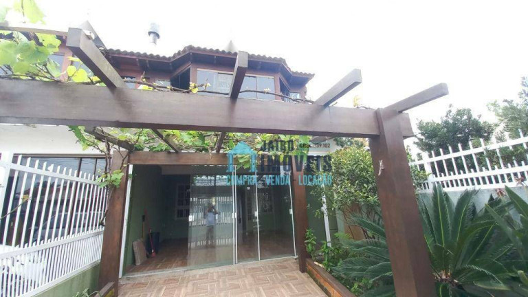 Imagem Sobrado com 3 Quartos à Venda, 180 m² em Centro - Tramandaí Imagem Sobrado com 3 Quartos à Venda, 180 m² em Centro - Tramandaí
