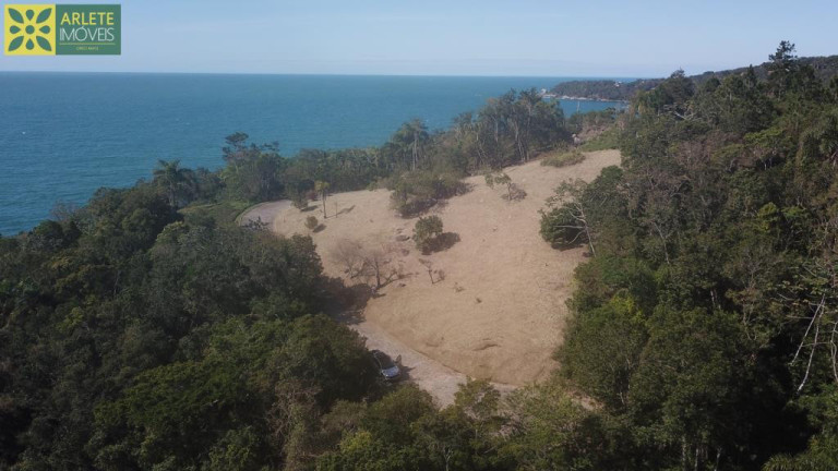 Imagem Terreno à Venda, 2.582 m² em Araça - Porto Belo Imagem Terreno à Venda, 2.582 m² em Araça - Porto Belo