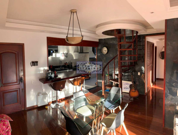 Imagem Cobertura com 3 Quartos à Venda, 147 m² em Alto - Teresópolis Imagem Cobertura com 3 Quartos à Venda, 147 m² em Alto - Teresópolis