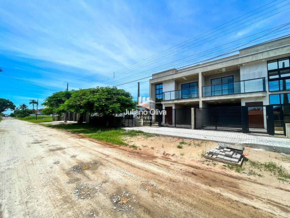 Sobrado com 4 Quartos à Venda, 151 m² em Rainha Do Mar - Itapoá