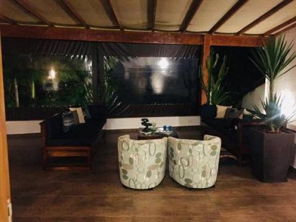 Imagem Casa com 2 Quartos à Venda, 300 m² em Guarapiranga - São Paulo
