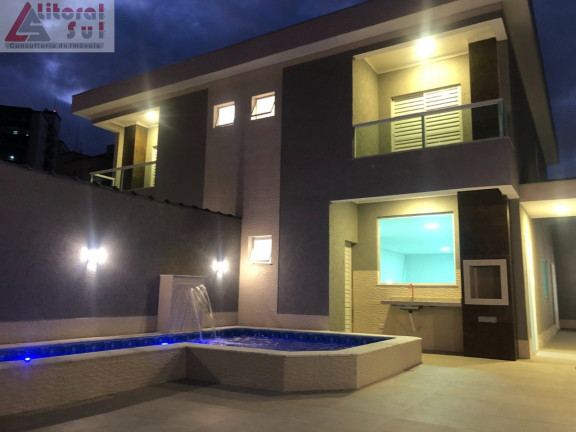 Casa com 3 Quartos à Venda, 135 m² em Tupi - Praia Grande