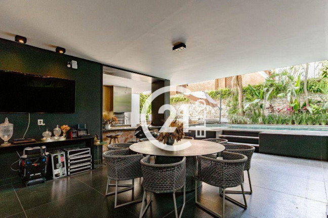 Imagem Casa com 5 Quartos à Venda ou Locação, 500 m² em Brooklin - São Paulo Imagem Casa com 5 Quartos à Venda ou Locação, 500 m² em Brooklin - São Paulo