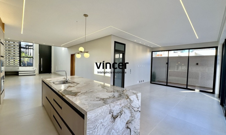 Imagem Casa com 4 Quartos à Venda, 239 m² em Jardins Bolonha - Senador Canedo